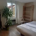 Apartment Le Grenier A Sel, Chaleureux 2 Chambres-centre-gare Reims